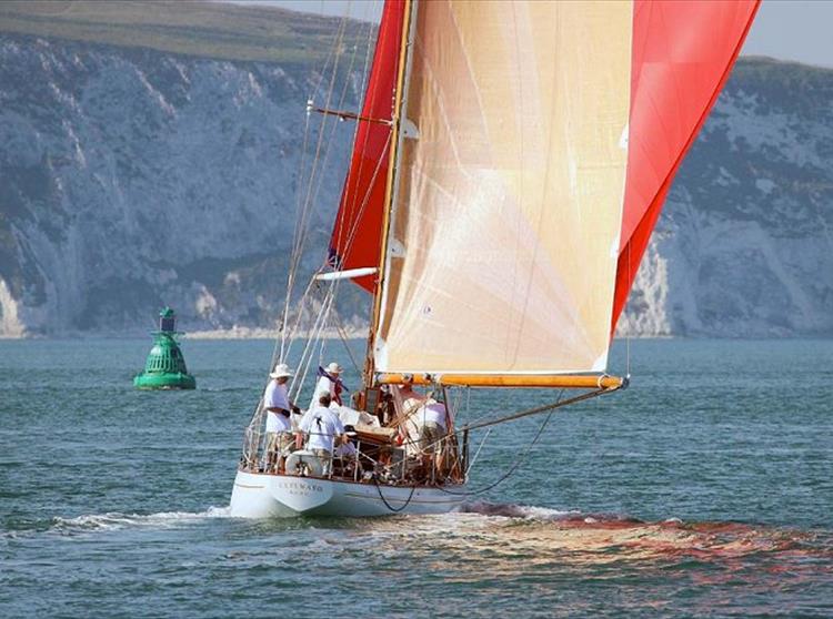 This week the Isle of Wight there is a great opportunity to visit the yachting centre of the world to witness the Panerai British Classic Week 