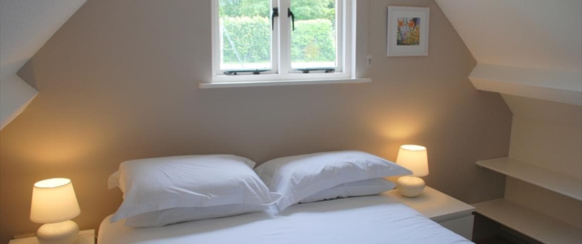 Clean and freshly laundered beds