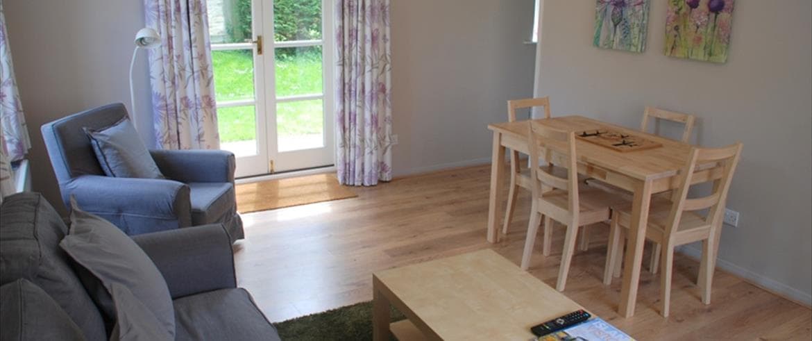 New furnishings and fittings